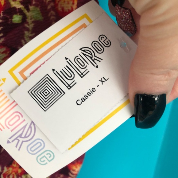 LuLaRoe Cassie Skirt. Multi-Color. NWT. XL. - Picture 3 of 5